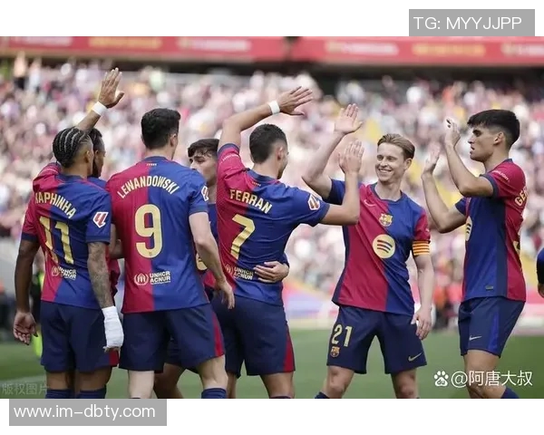 赫罗纳全力追求特尔施特根维拉与巴萨未展开谈判