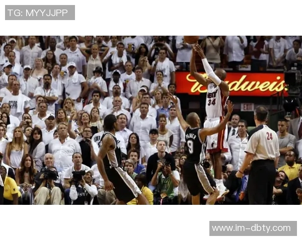 克莱期待超越雷阿伦在历史三分榜单上更进一步的梦想与决心