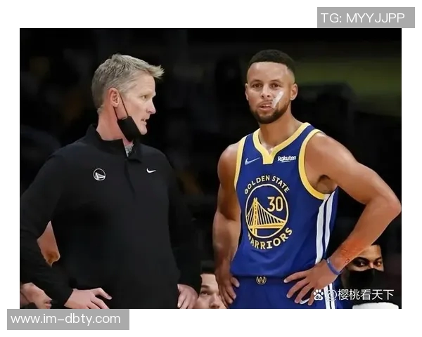 科尔强调无库里情况下的战术调整追梦将获得专属战术设计 科尔强调无库里情况下的战术调整追梦将获得专属战术设计